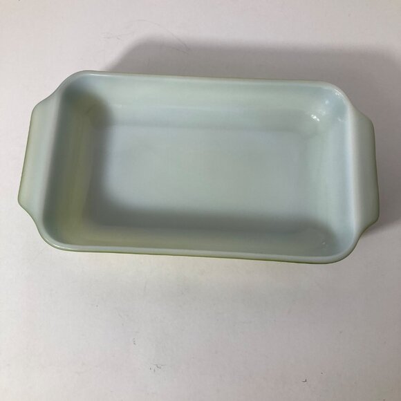 Vintage Anchor Hocking Fire King 1.5Qt Rectangular Baking Dish 432 USA Green - Picture 4 of 8